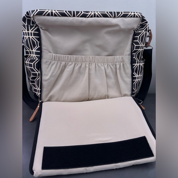 Petunia Pickle Bottom Diaper Bag Backpack - Picture 4 of 15